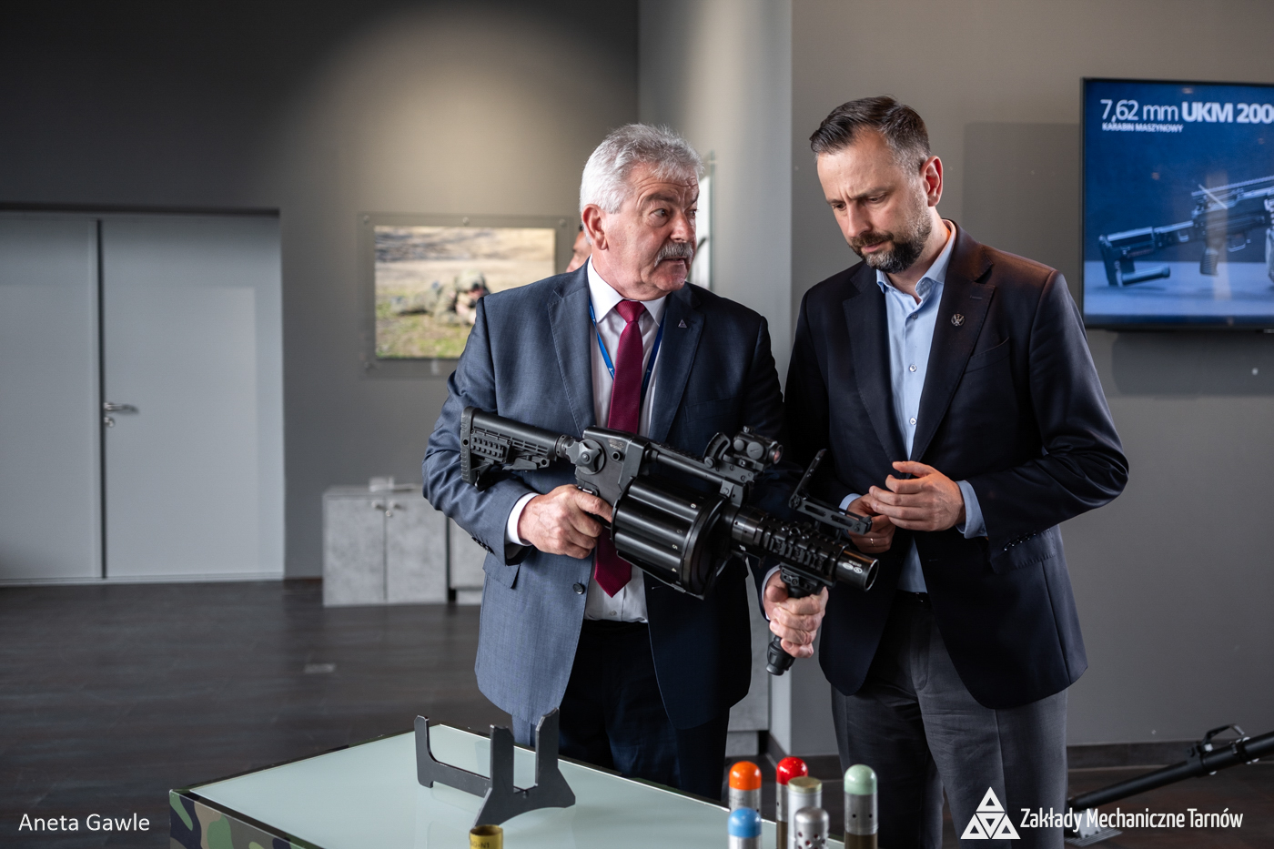 Wizyta Wicepremiera, Ministra Obrony Narodowej w Zakładach Mechanicznych „Tarnów” S.A.